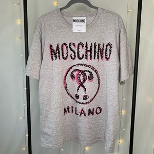 Grey Moschino tshirt size M